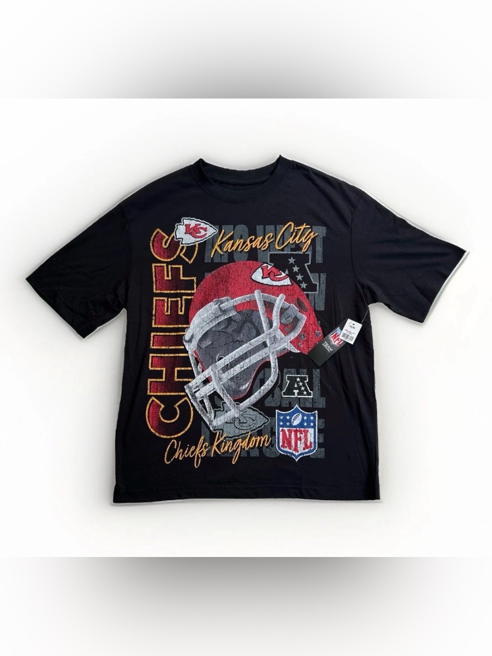 NFL Kansas City Chiefs Black Tee with Red Helmet Graphic Mens Medium